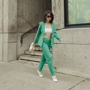 Jones New York Jelly Green Suit